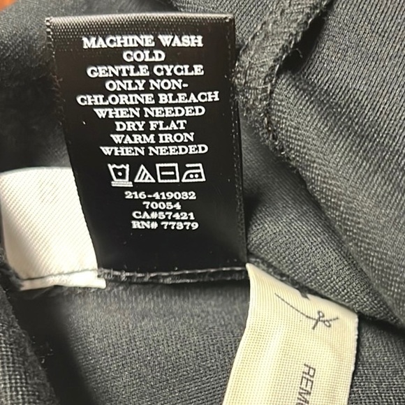 Ann Taylor,Rich-Black, slimming Paneled Design, Winter Weight,Exclt Con, Size 4 - Picture 7 of 11